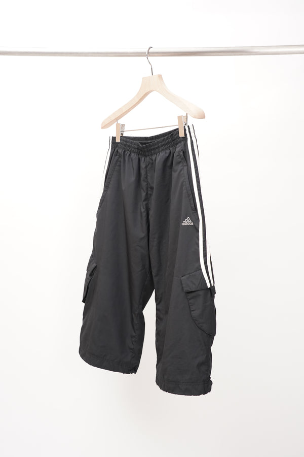 "adidas" -Poly Cargo Shorts-