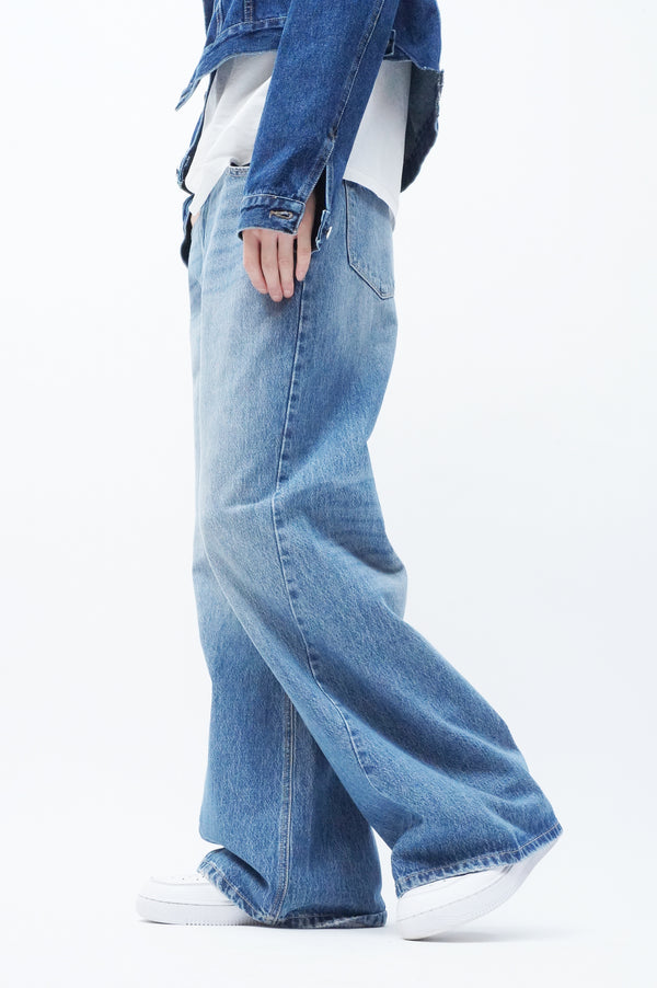 "Unknown" -Designed Wide Denim Pants-
