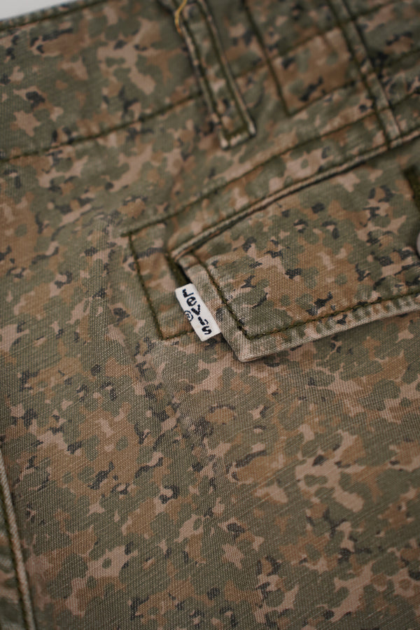 "Levi's" -Camouflage Cargo Shorts-