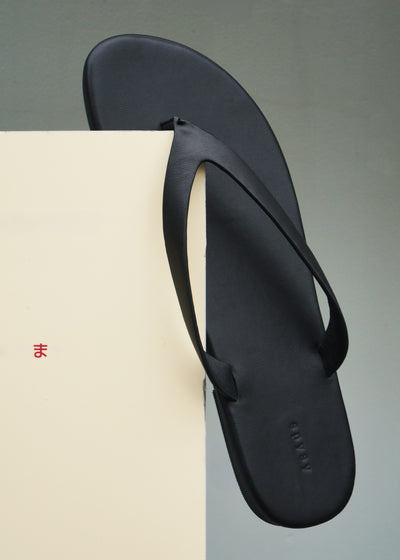 PHANTOM -Leather Flip Flop-