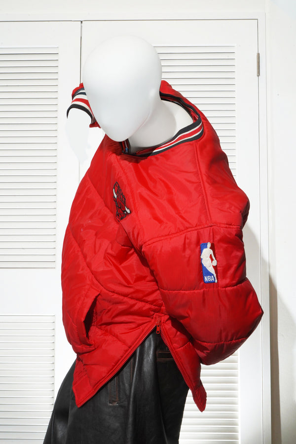 90`s "NBA" -"CHICAGO BULLS" Padded V/N Pullover-