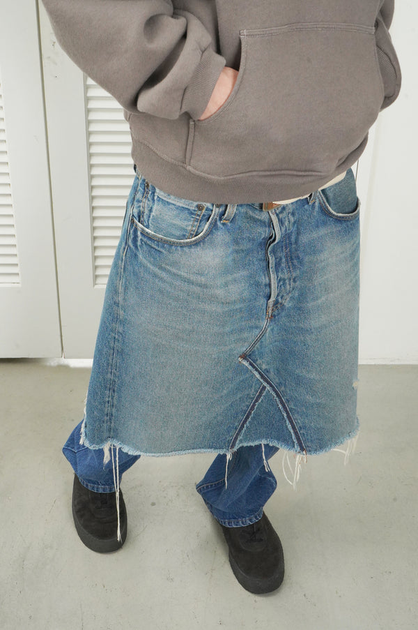 "ACNE STUDIOUS" -Cut off Denim Skirt-