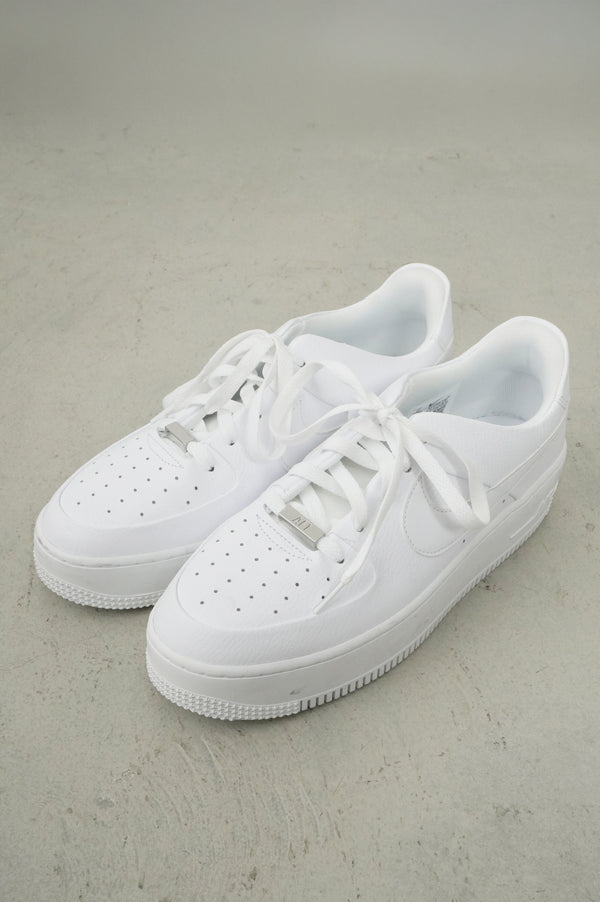 "NIKE" -"AIR FORCE 1 SAGE LOW"