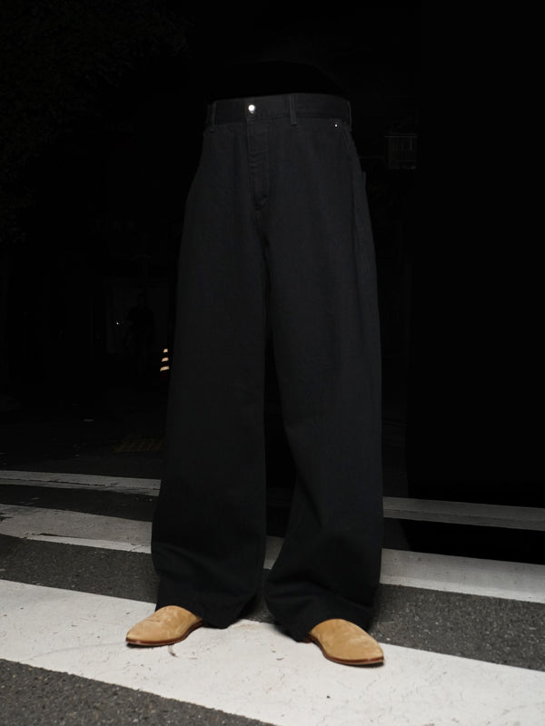 -"COLE" STUDDED JEANS IN ORGANIC COTTON-