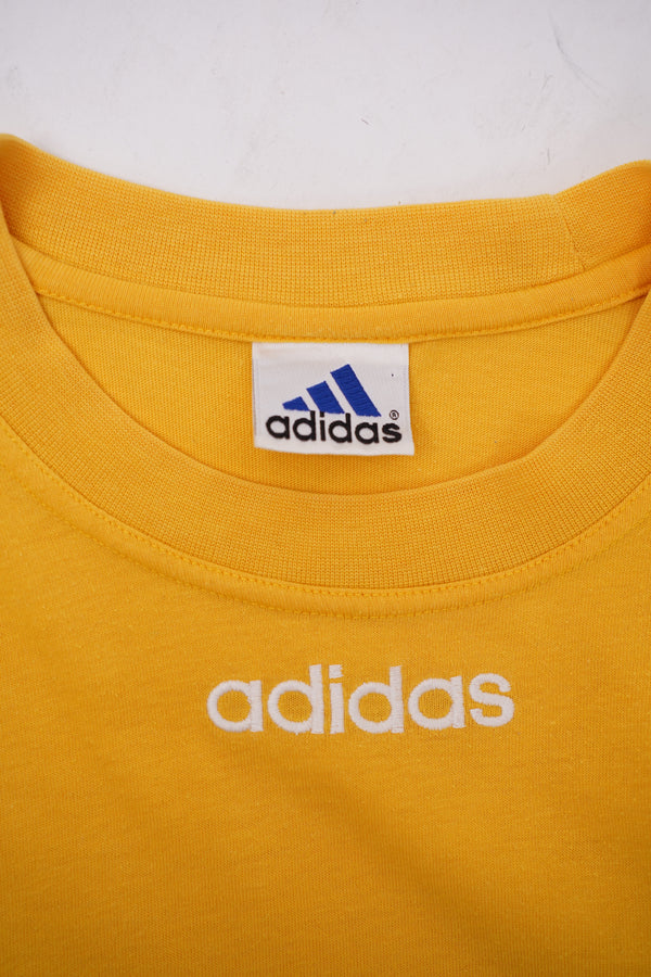 "adidas" -Embroidery Logo Designed Tee-