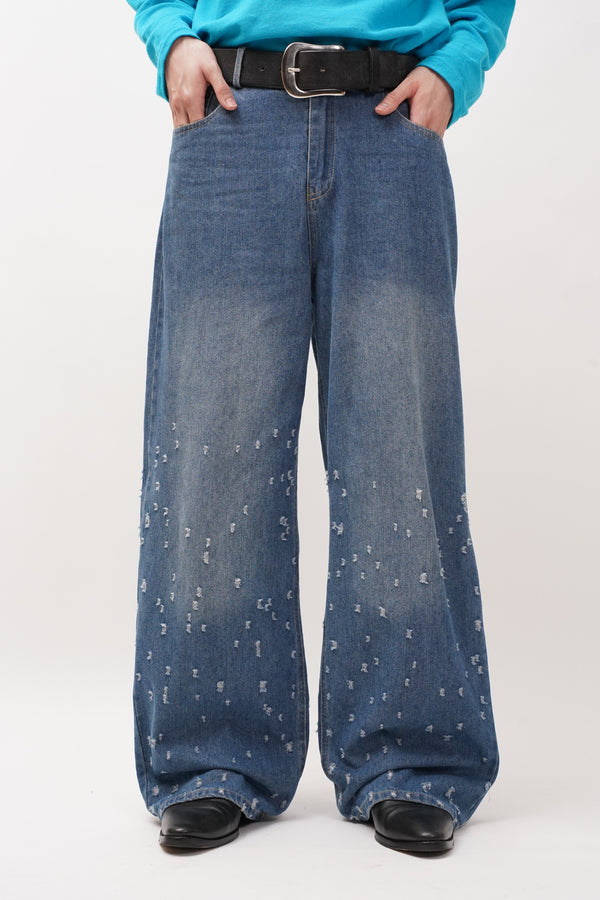 "Unknown" -"Pretty Damaged Denim Baggy Pants-