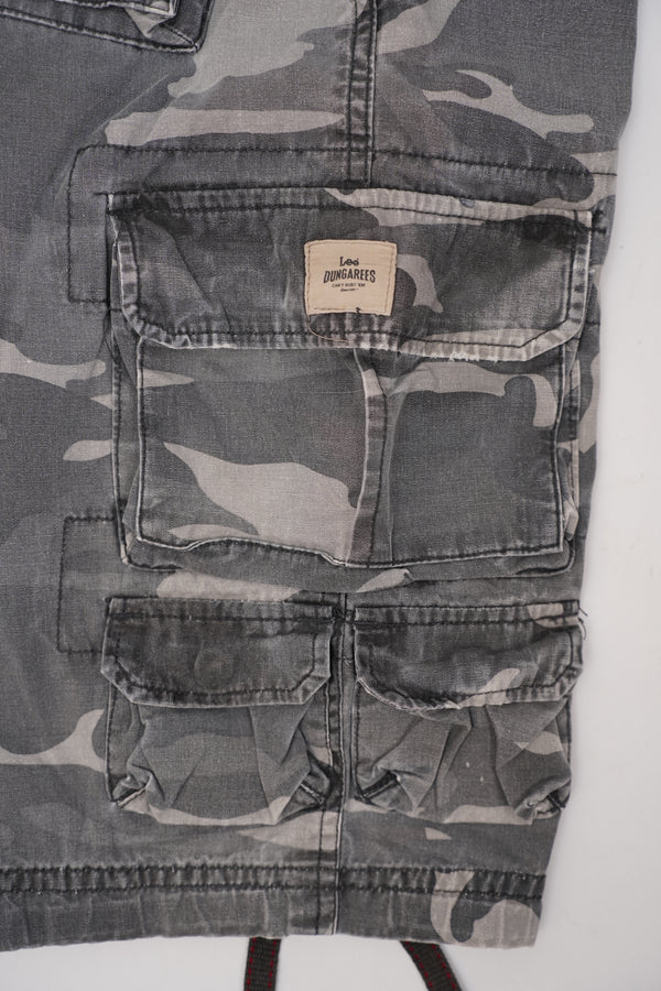 "Lee" -Camouflage Cargo Shorts-