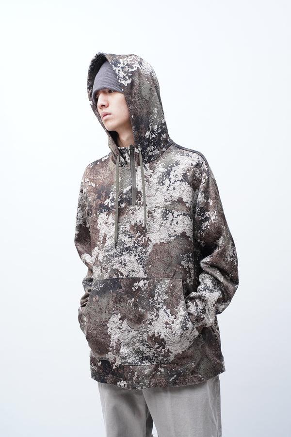 "RED HEAD" -Camo Half Zip Parka-