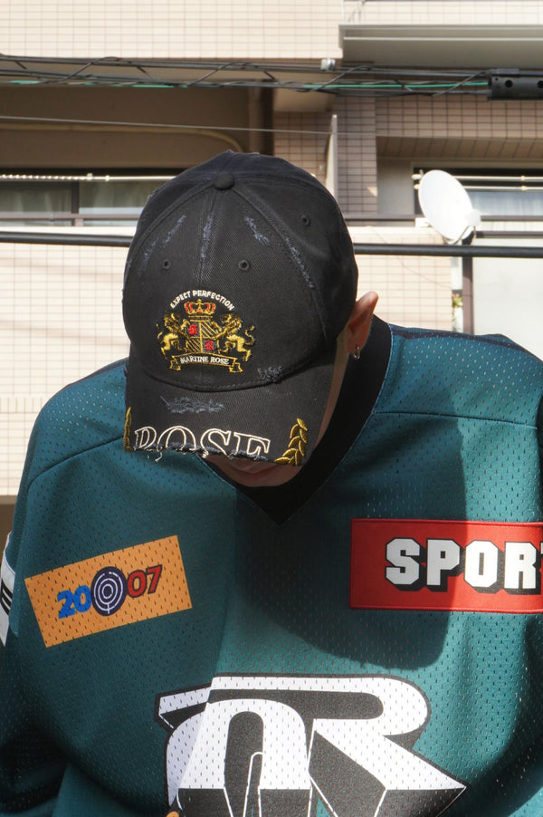 -CUT PEAK CAP-
