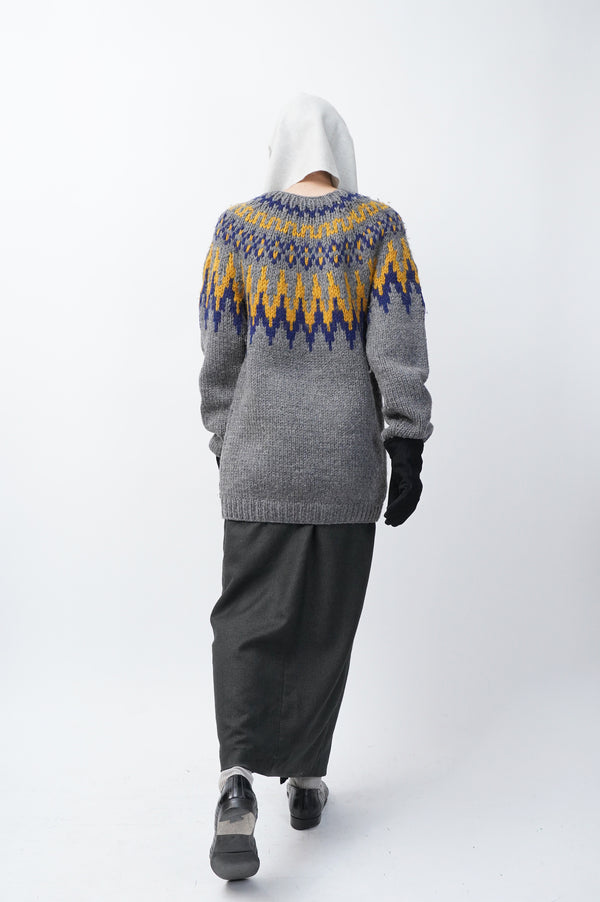 70's "UNKNOWN" -"Handmade for NANCY" Wool Knit Sweater-