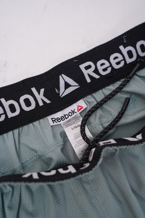 "Reebok" -Dry Fit Training Easy Shorts-