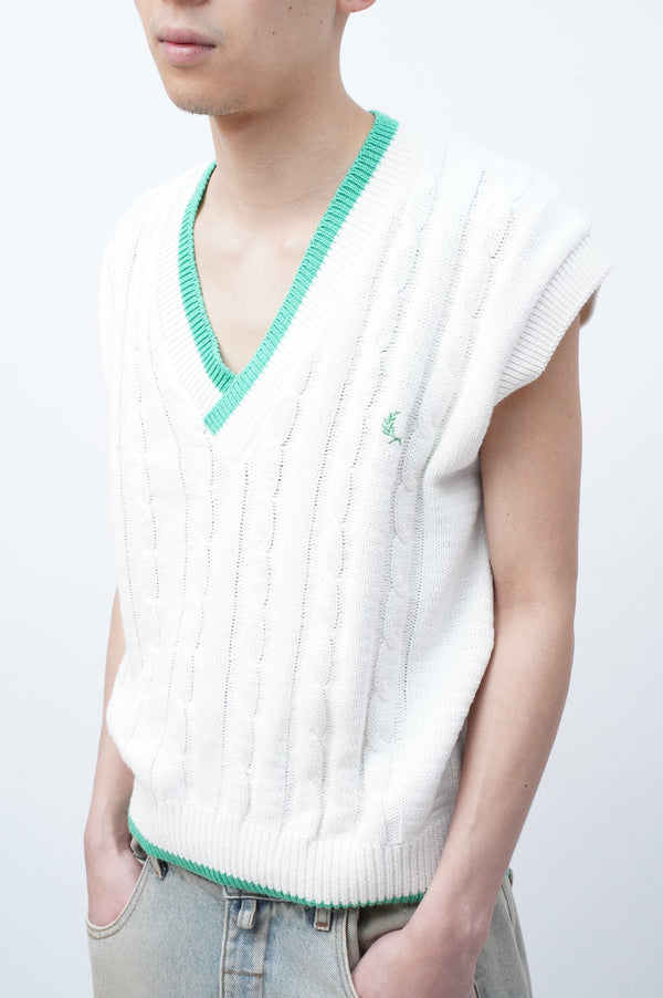 "FRED PERRY" -Cable Knit Tennis Vest-