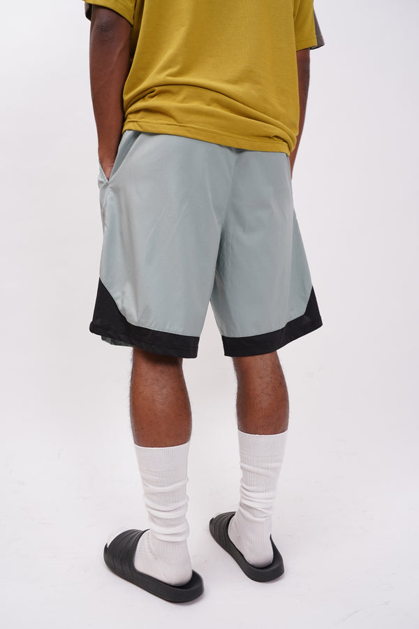 "Reebok" -Dry Fit Training Easy Shorts-