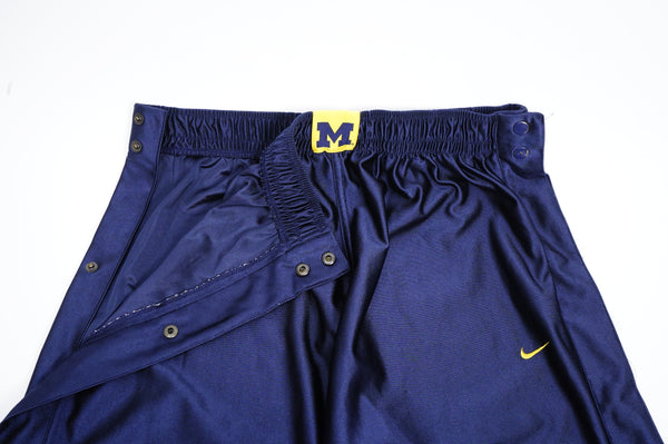 "NIKE" -"Michigan Wolverines" Side Snap Jersey Basketball Pants-