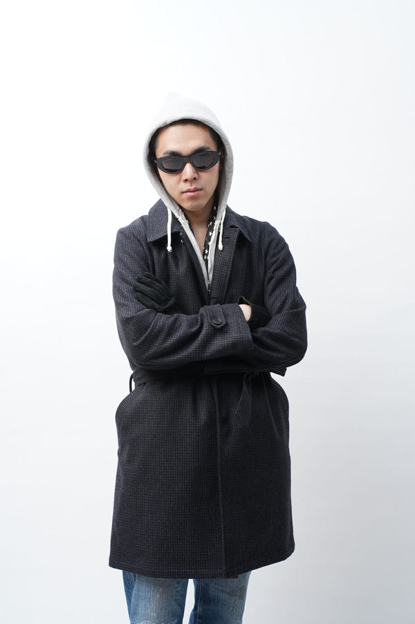-NAVY BLACK WOOL BELTED COAT -