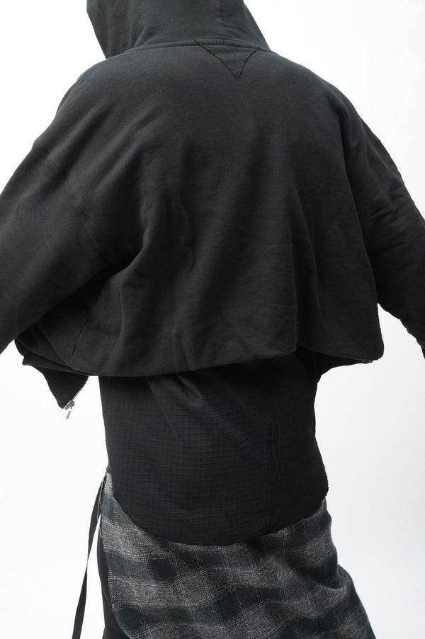 -TWO POCKET HENLEY-