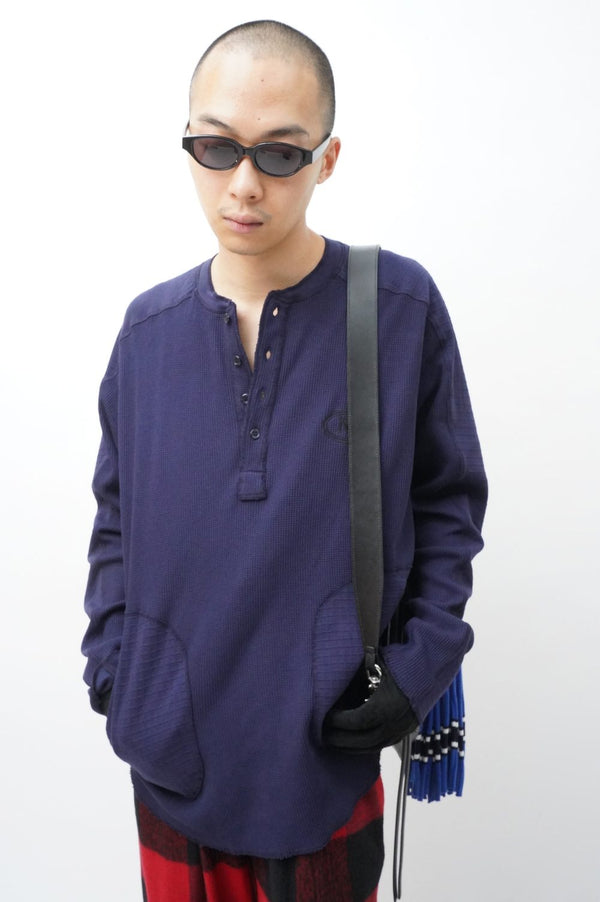 -TWO POCKET HENLEY-